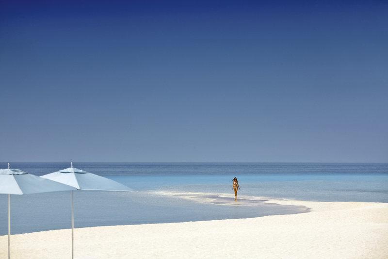 Four Seasons Resort Maldives At Landaa Giraavaru, Maldivi 3