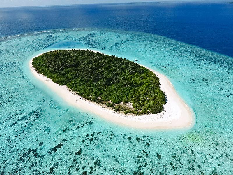 Emerald Faarufushi Resort and Spa, Maldivi 1