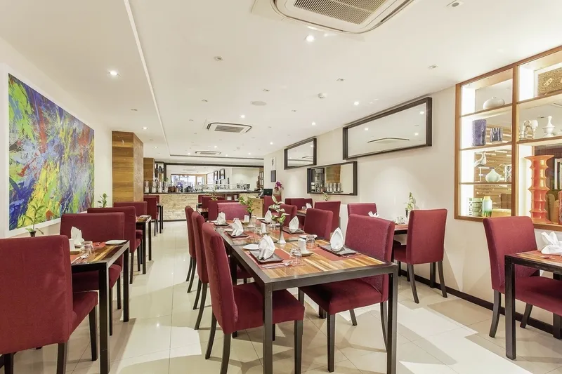 Elegantna restavracija Belle Amie Bistro v hotelu The Somerset Male