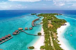 Sheraton Maldives Full Moon Resort & Spa